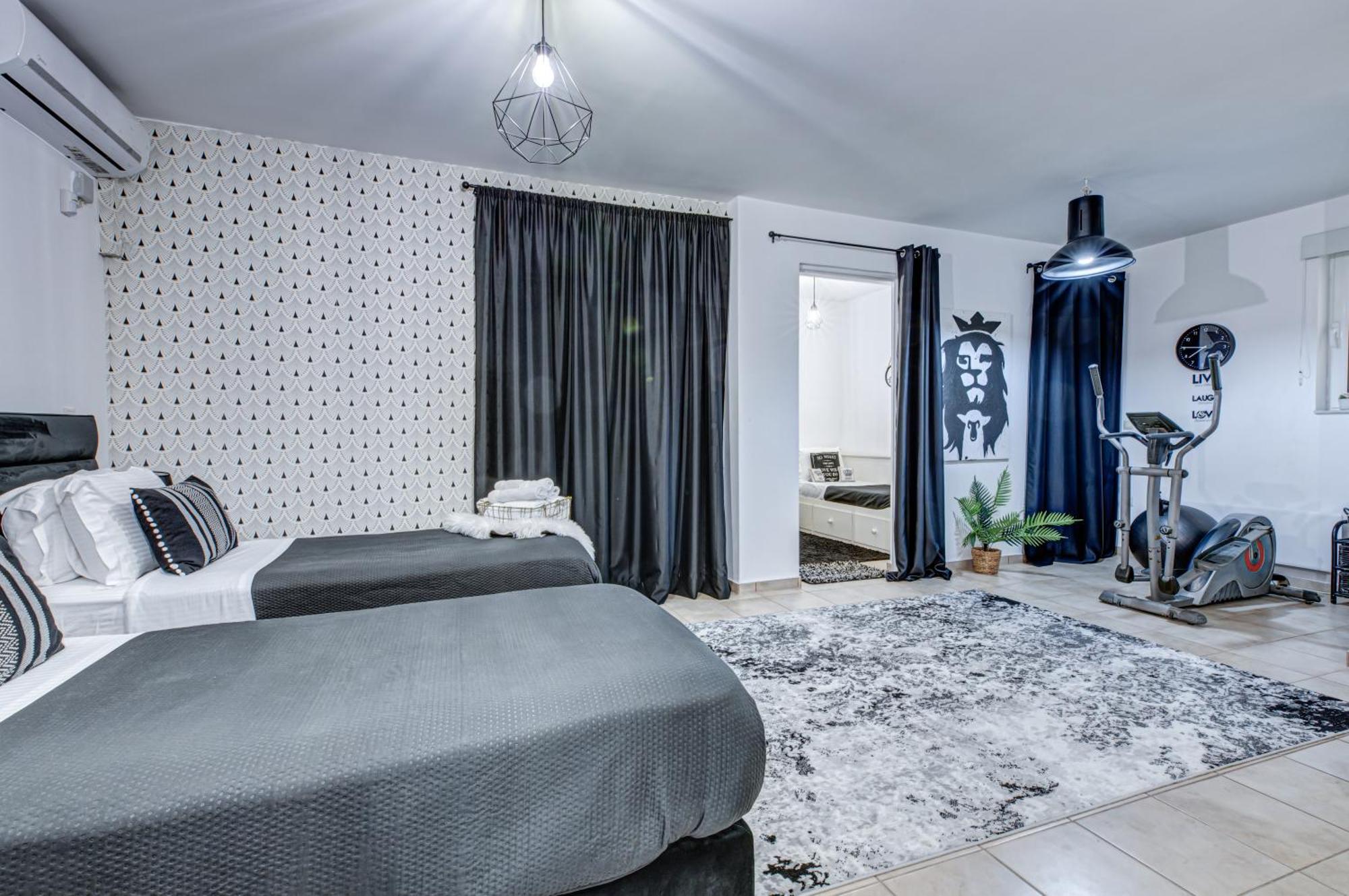 Milo Luxury House -Free Airport Pick Up-10Min Drive Βίλα Μαρκόπουλο Εξωτερικό φωτογραφία