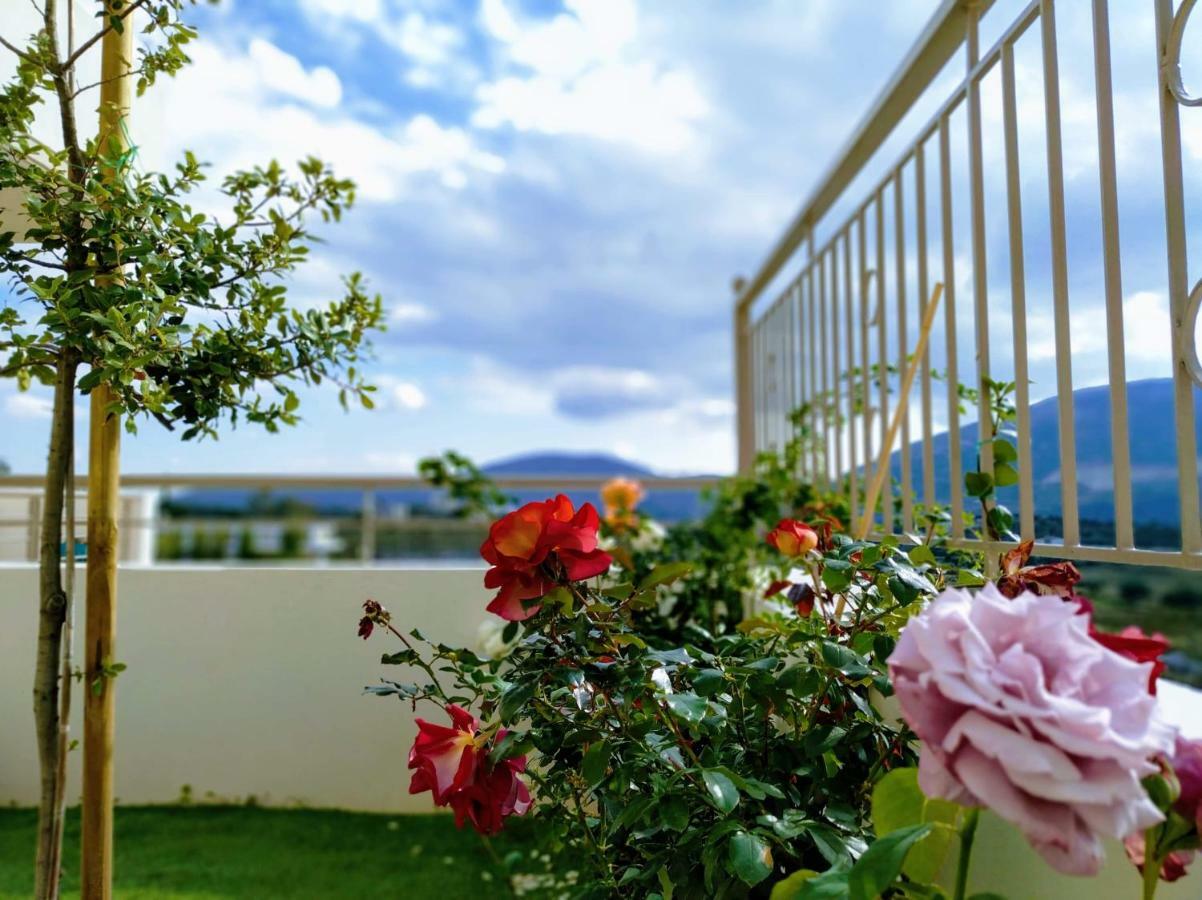 Milo Luxury House -Free Airport Pick Up-10Min Drive Βίλα Μαρκόπουλο Εξωτερικό φωτογραφία